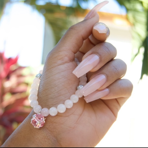 Pink crystal bracelet - Picture 2 of 3